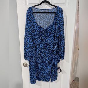 NWT Ava & Viv Women's Black and Blue Dot Long Sleeve Dress in Size 3X